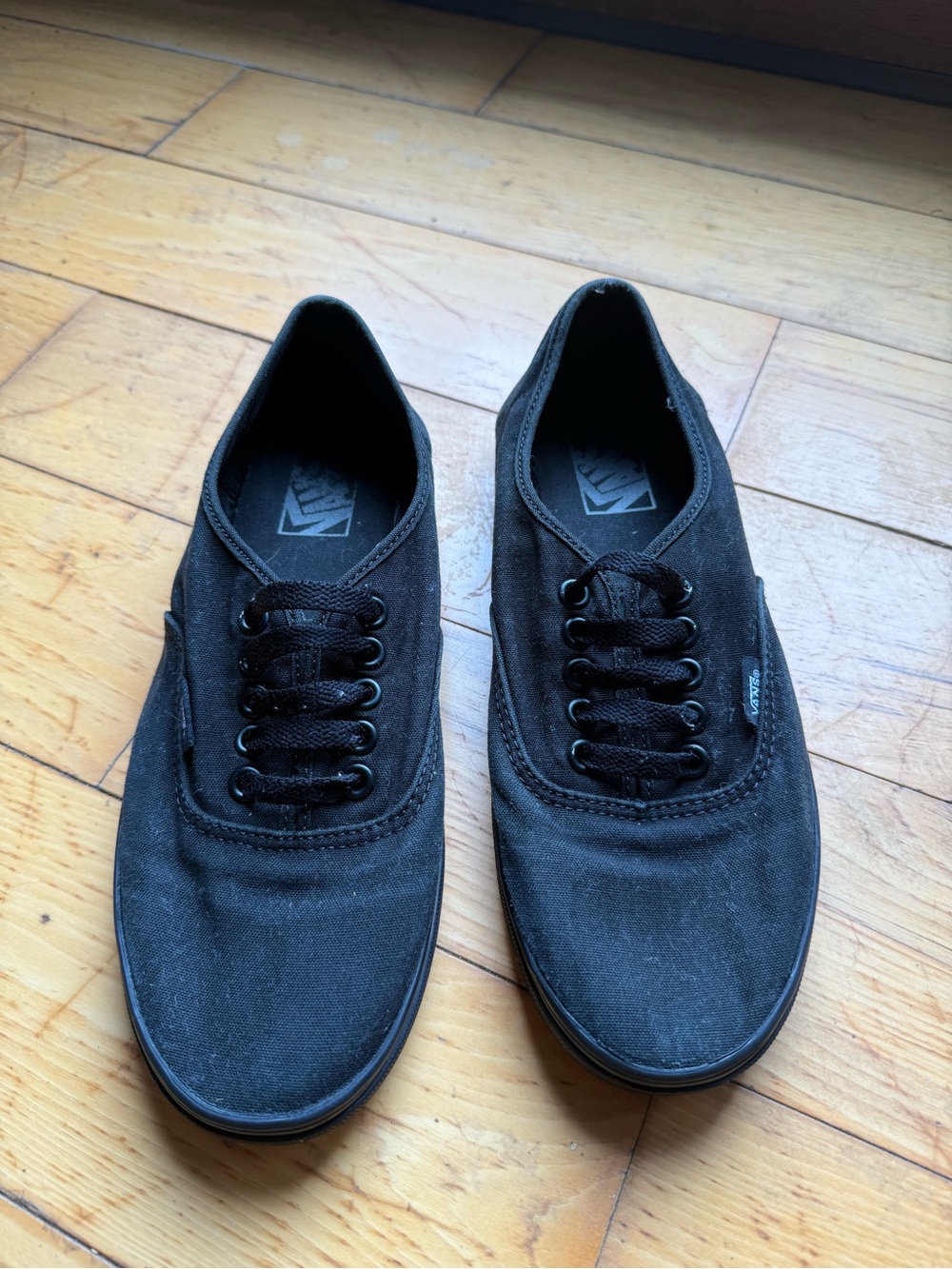 Skater Streetwear Vans Authentic
Lace Up Sneakers W-size 8.5 M-size 7.0